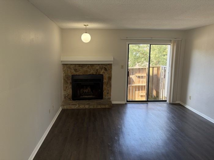 3615 N Crestview Dr Nw #1 - Photo 3 of 12