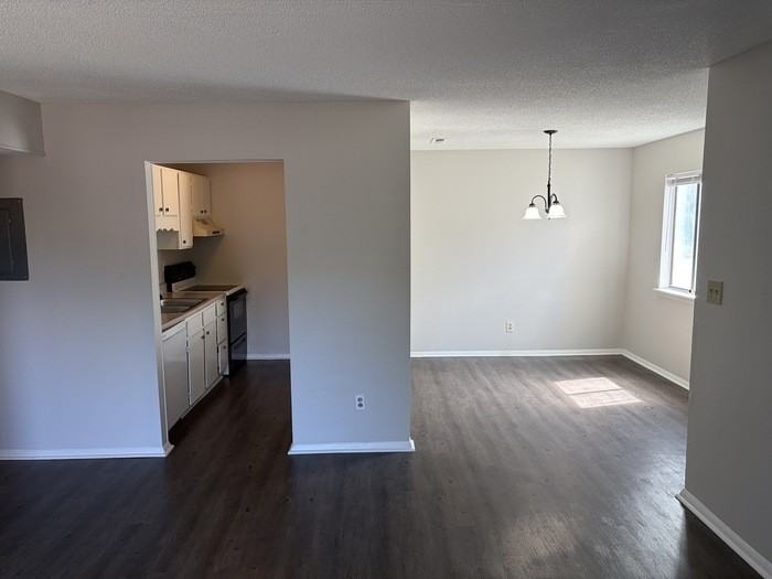 3615 N Crestview Dr Nw #1 - Photo 4 of 12
