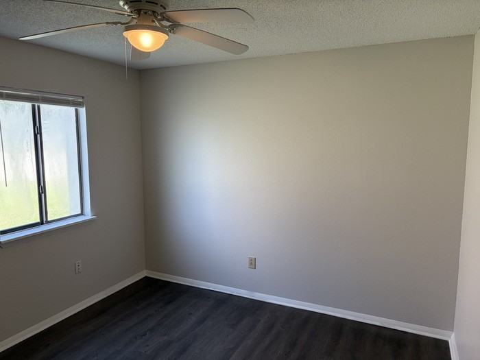 3615 N Crestview Dr Nw #1 - Photo 7 of 12