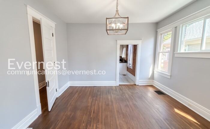 2113 Union Ave - Photo 7 of 27