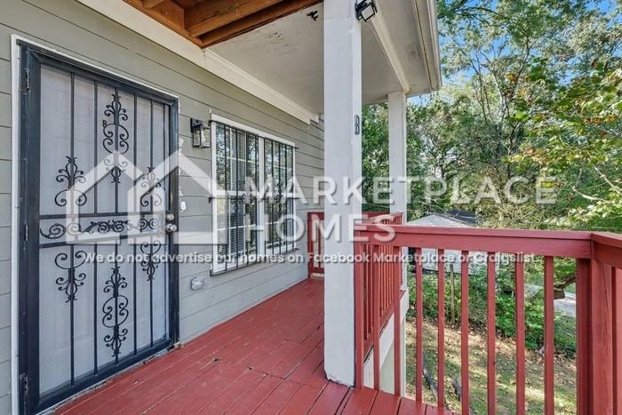 2202 Addison Pl Nw #B - Photo 3 of 17