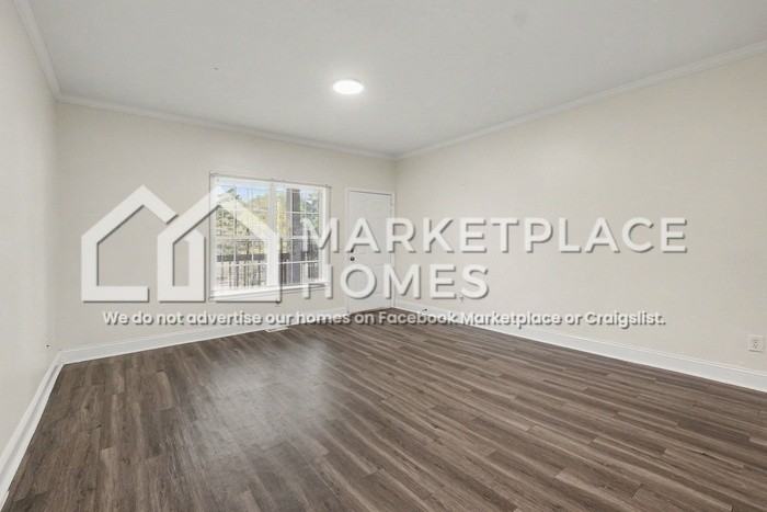 2202 Addison Pl Nw #B - Photo 5 of 17