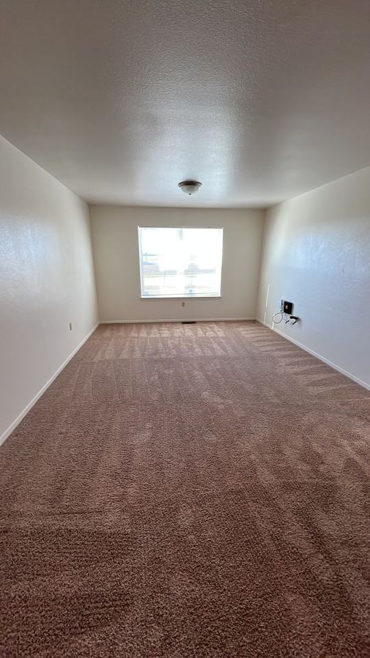 1185 Desmet Ct - Photo 6 of 6
