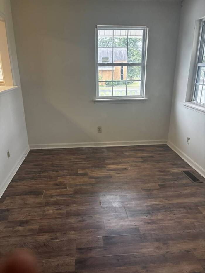 2280 Houston Ave - Photo 7 of 8