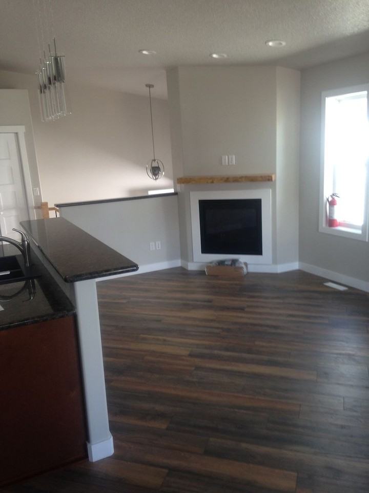 4709 54 Ave - Photo 4 of 11