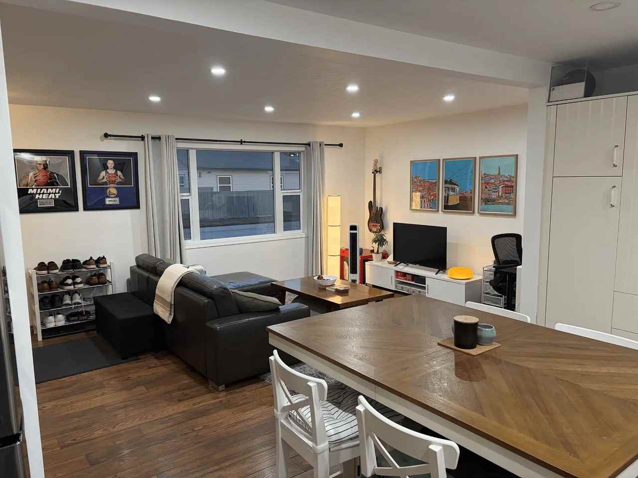2015 Vaughan St Ne - Photo 5 of 21