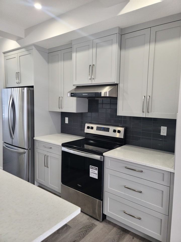 844 Lawthorn Way Se - Photo 2 of 20
