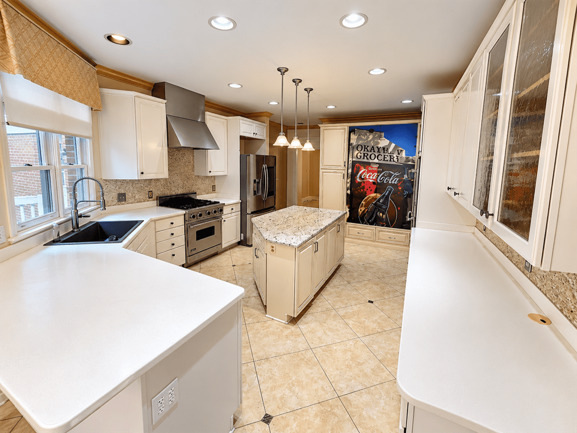 10178 Park Edge Dr #NA - Photo 3 of 30