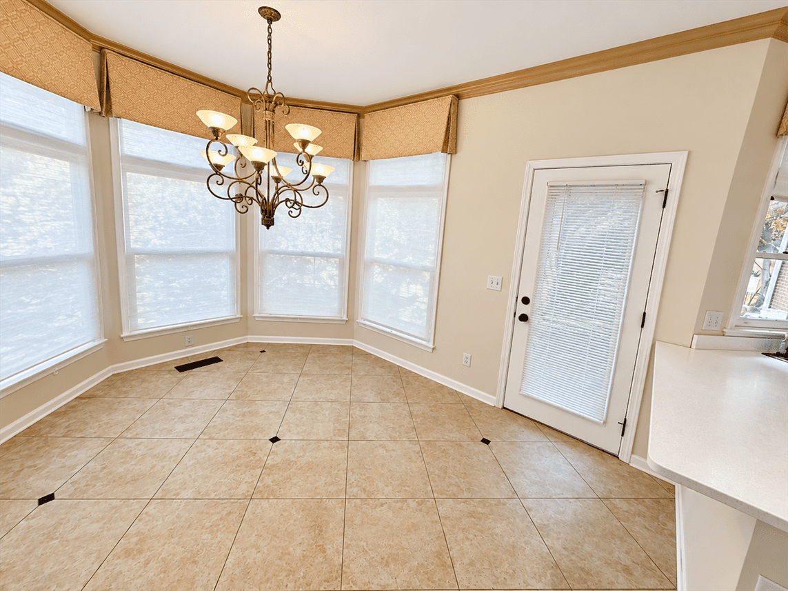 10178 Park Edge Dr #NA - Photo 5 of 30