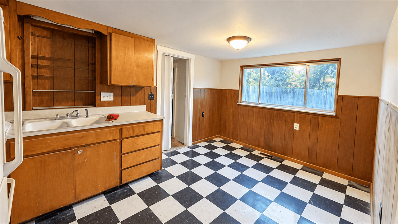 804 Sagamore Ave #NA - Photo 3 of 15