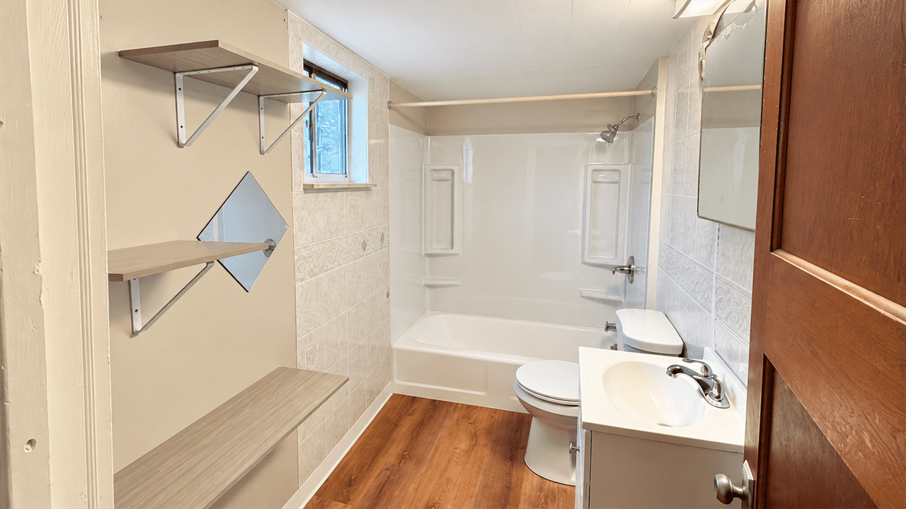 804 Sagamore Ave #NA - Photo 6 of 15