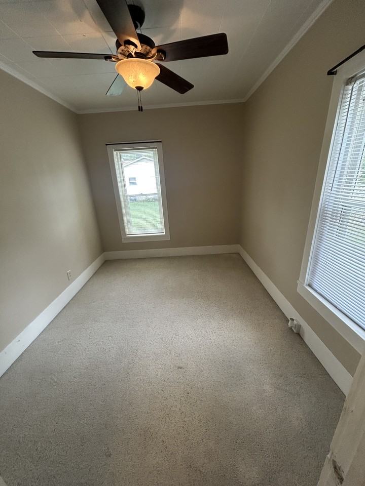 508 W Pine St #NA - Photo 7 of 12