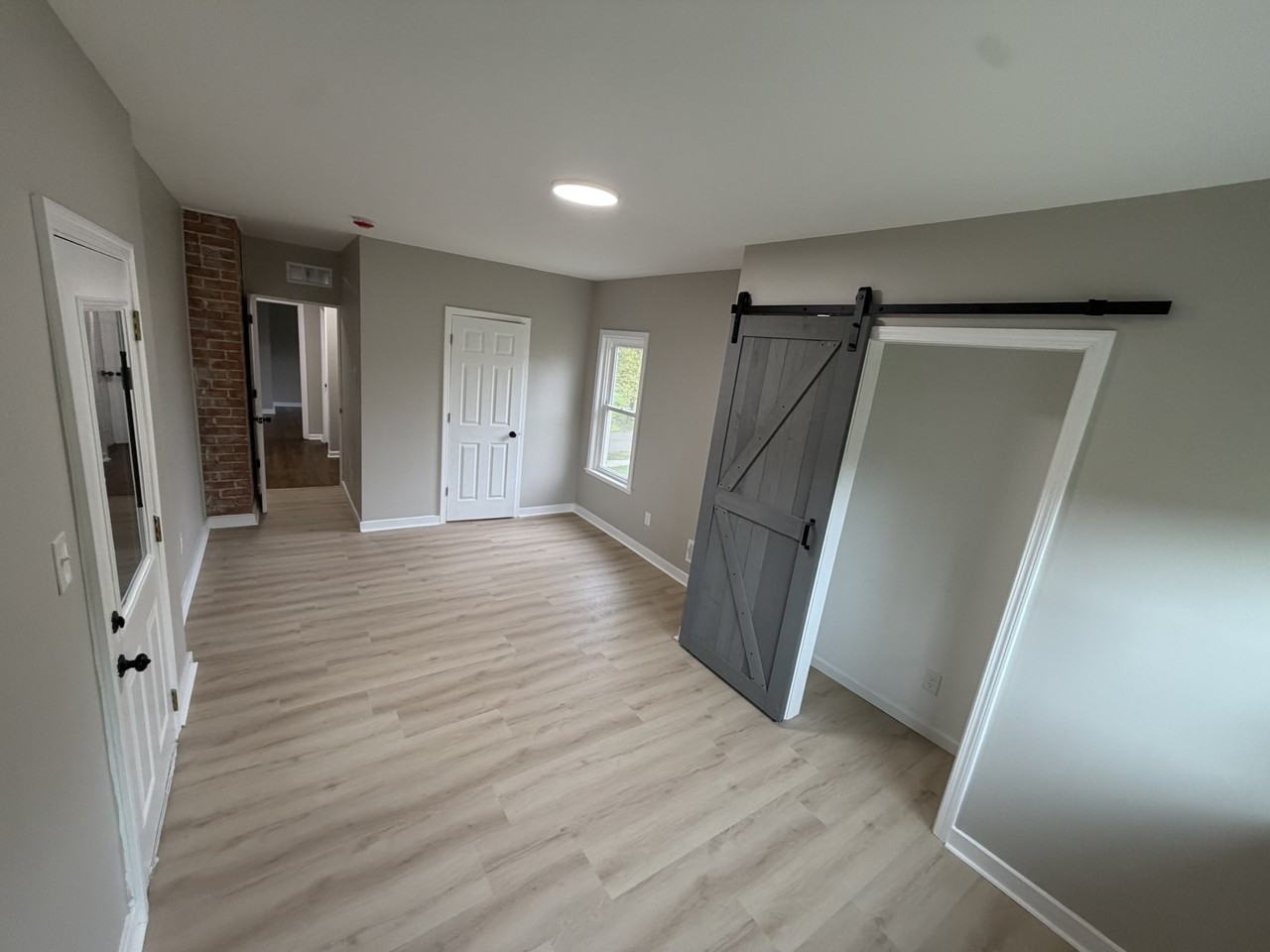 2991 Hogarth St #UL - Photo 3 of 20