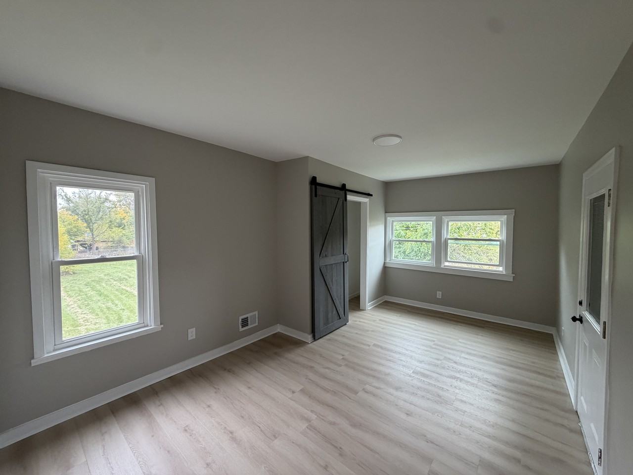 2991 Hogarth St #UL - Photo 7 of 20