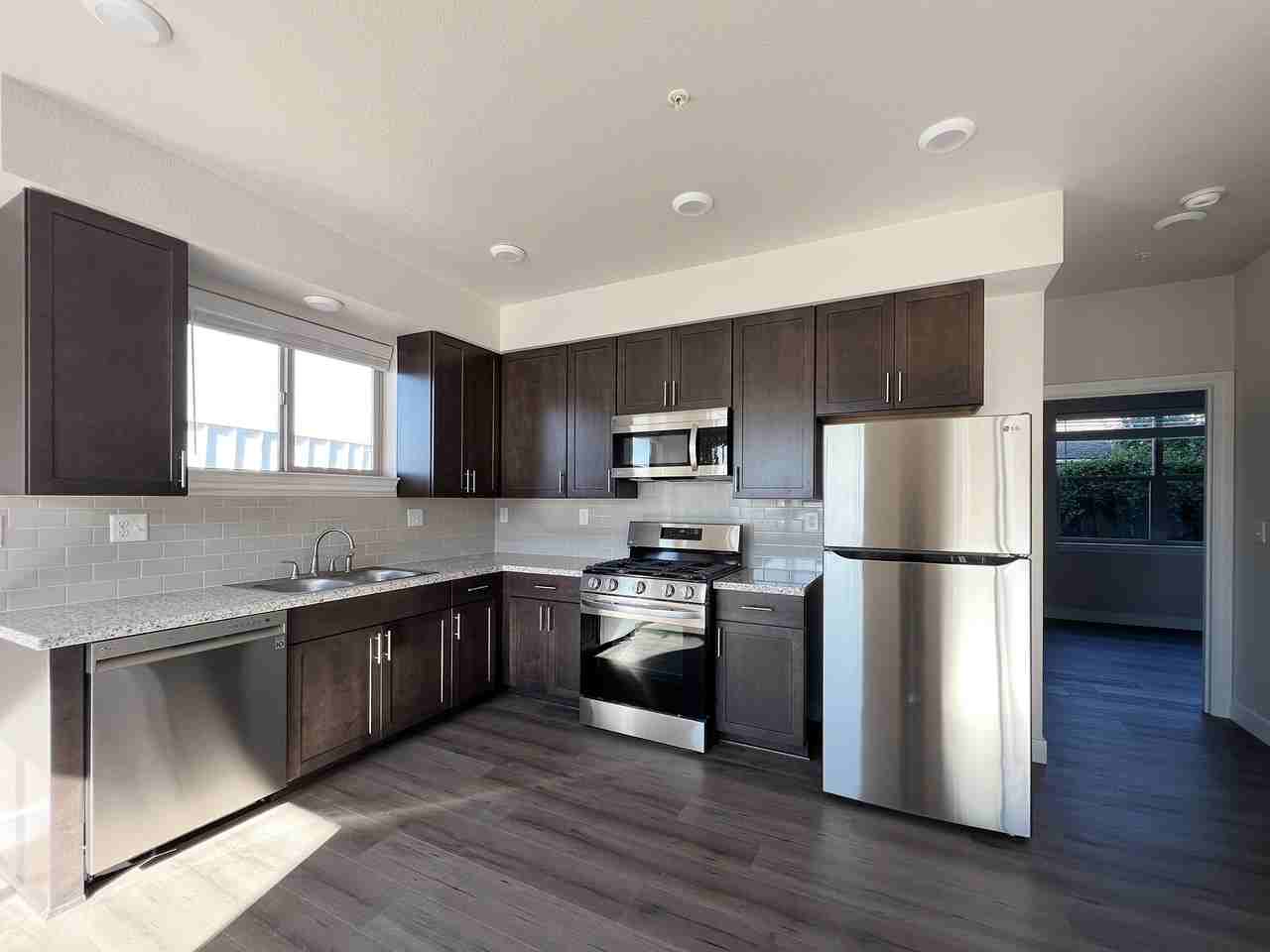 3055 Smith Ln - Photo 5 of 14
