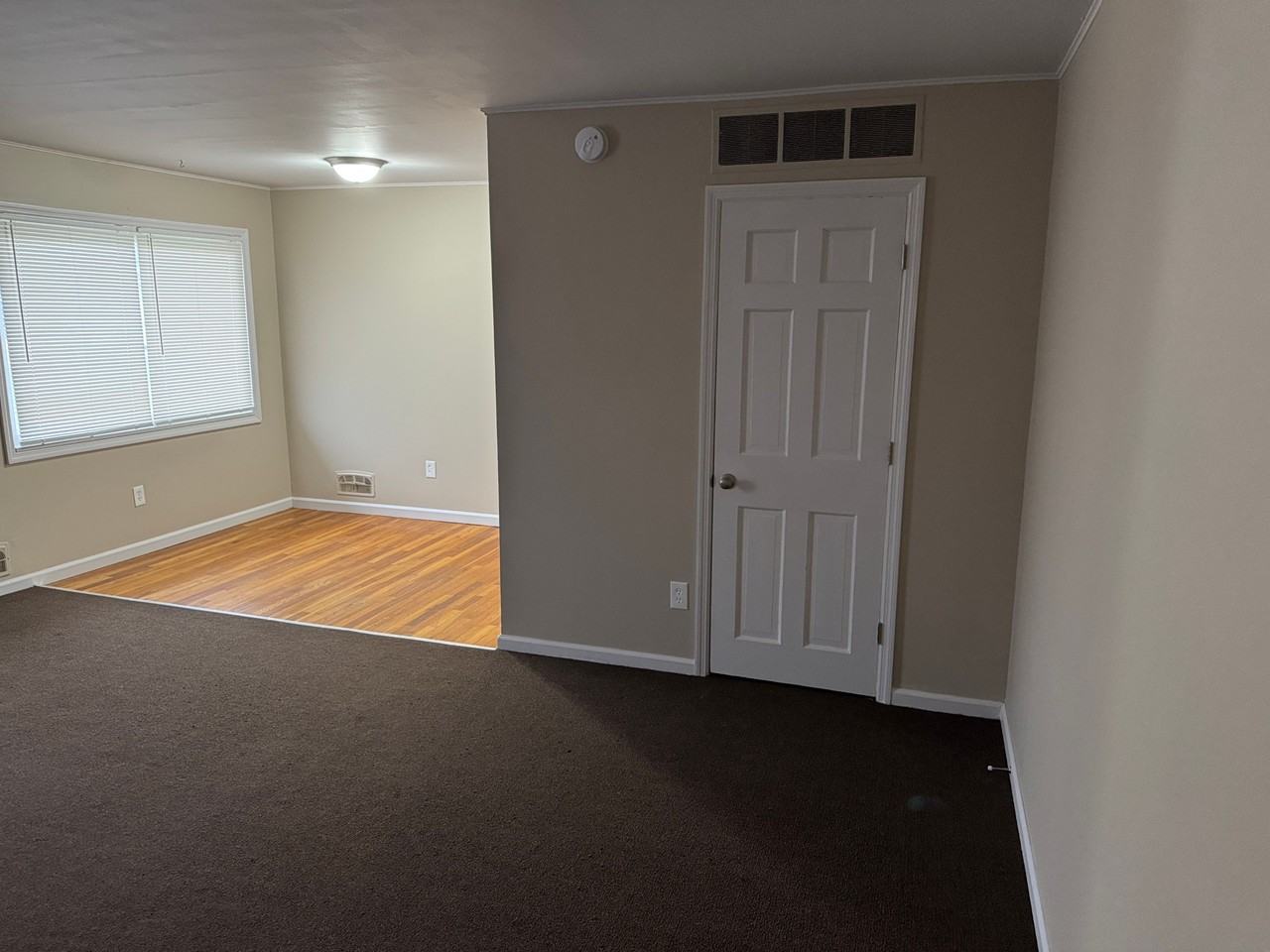 1610 N Yellow Springs St #10 - Photo 2 of 12