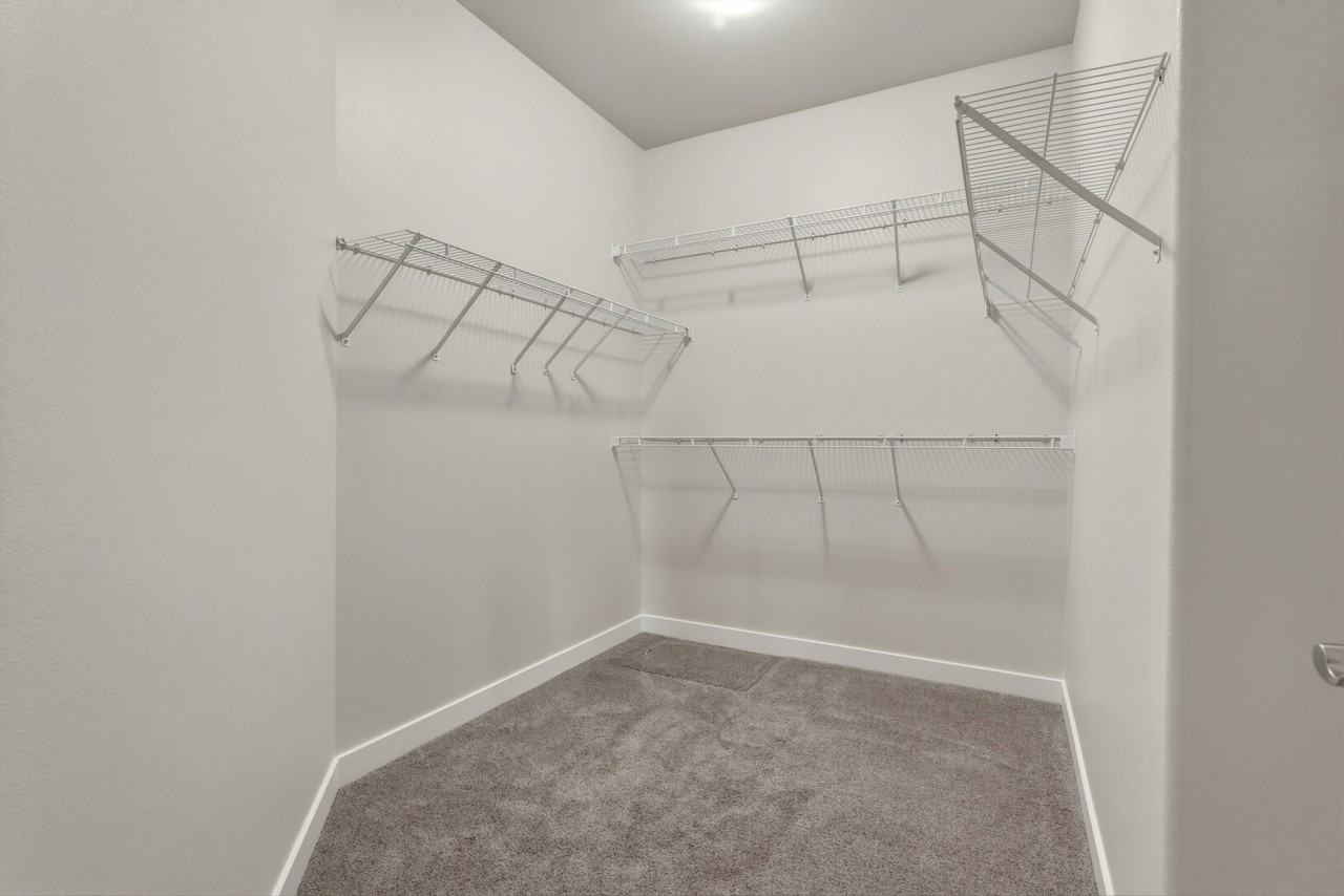 18 Sterling Ln #NA - Photo 7 of 27