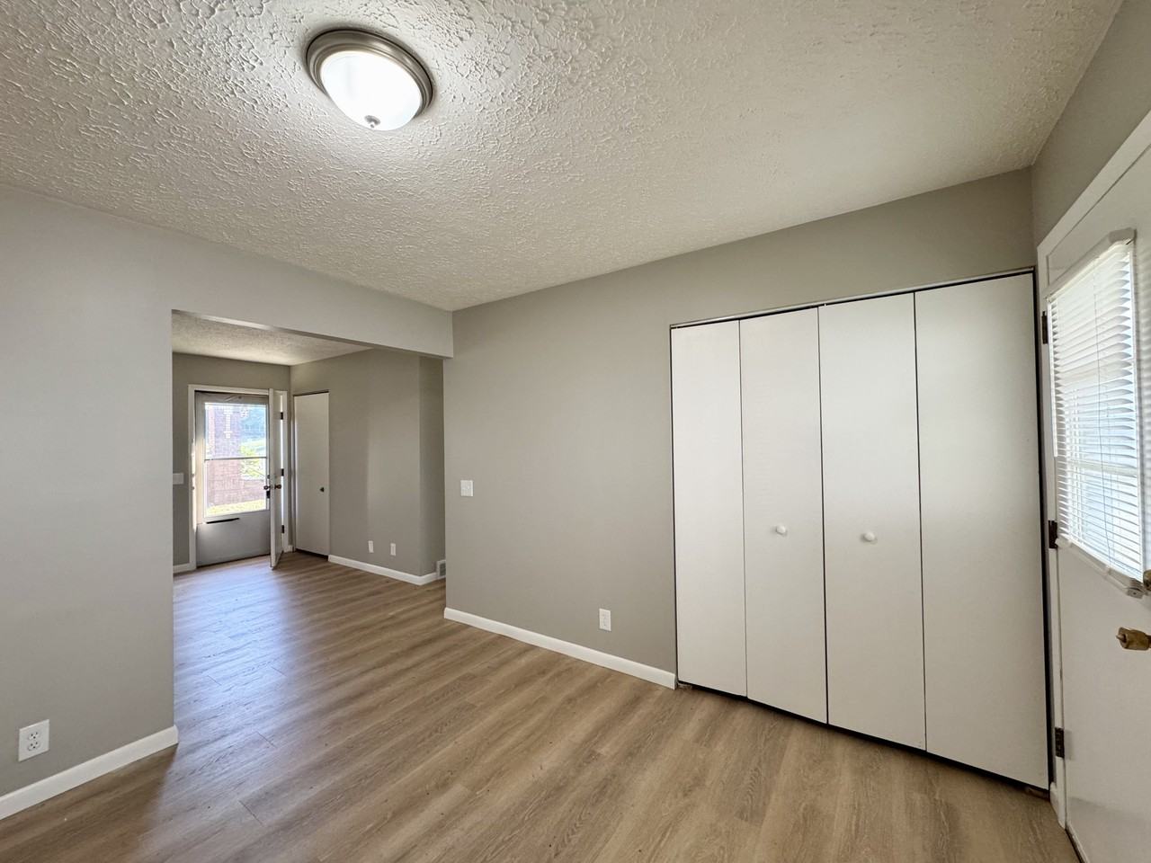 1241 Broad Ave Nw #1241 - Photo 4 of 11