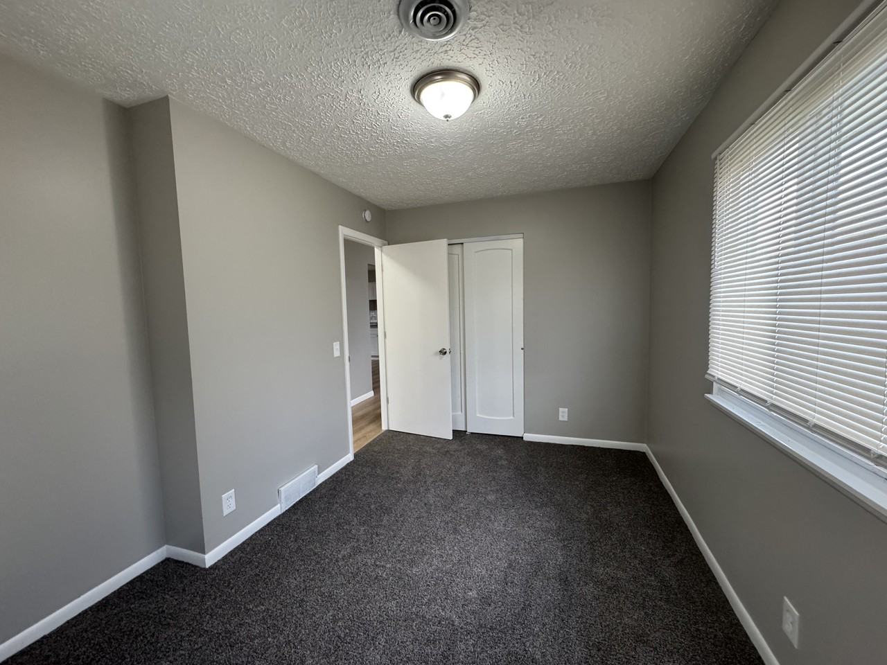 1241 Broad Ave Nw #1241 - Photo 7 of 11