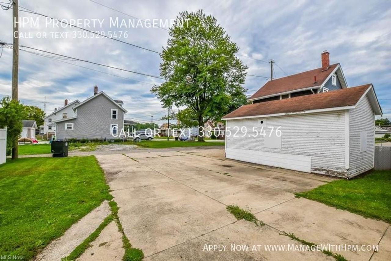 2922 13th St Nw #NA - Photo 3 of 20