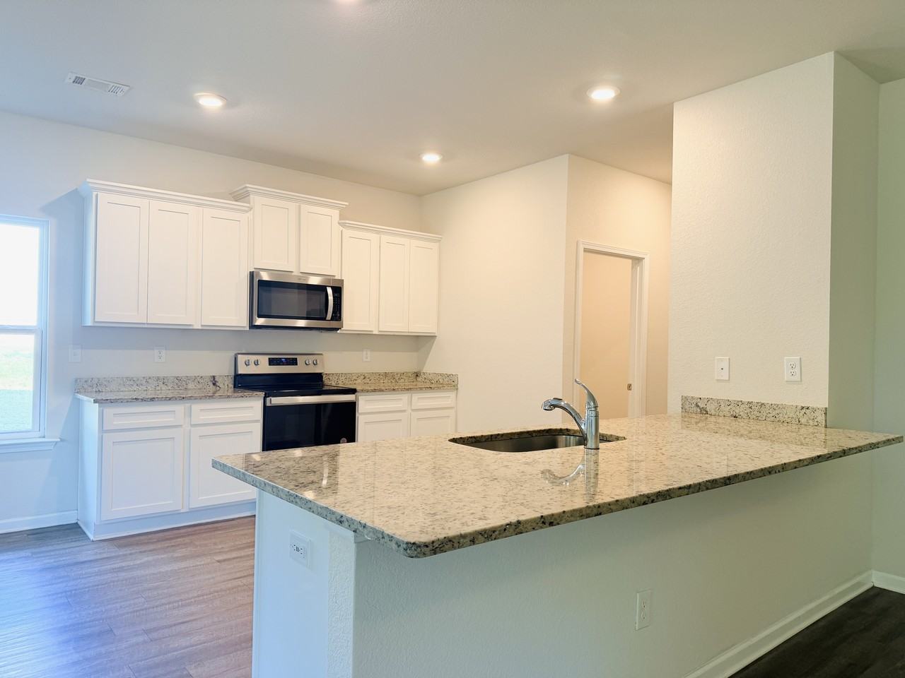 506 Meadows Farm Dr #NA - Photo 4 of 29