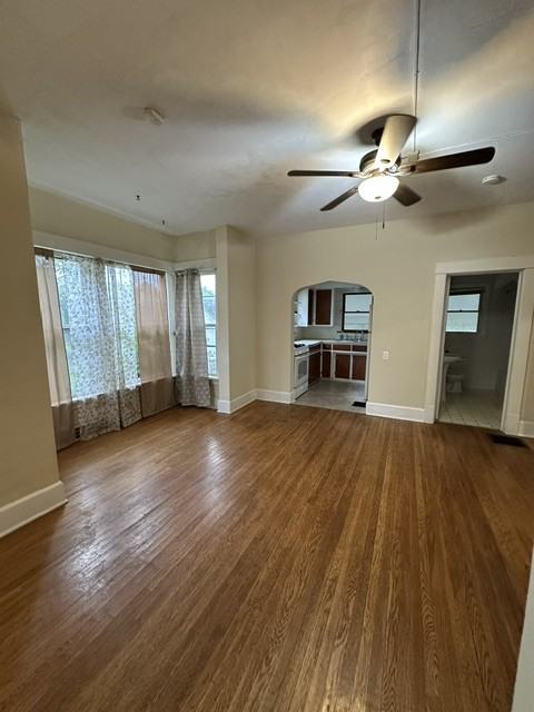 565 N Main St #1stFL - Photo 2 of 10