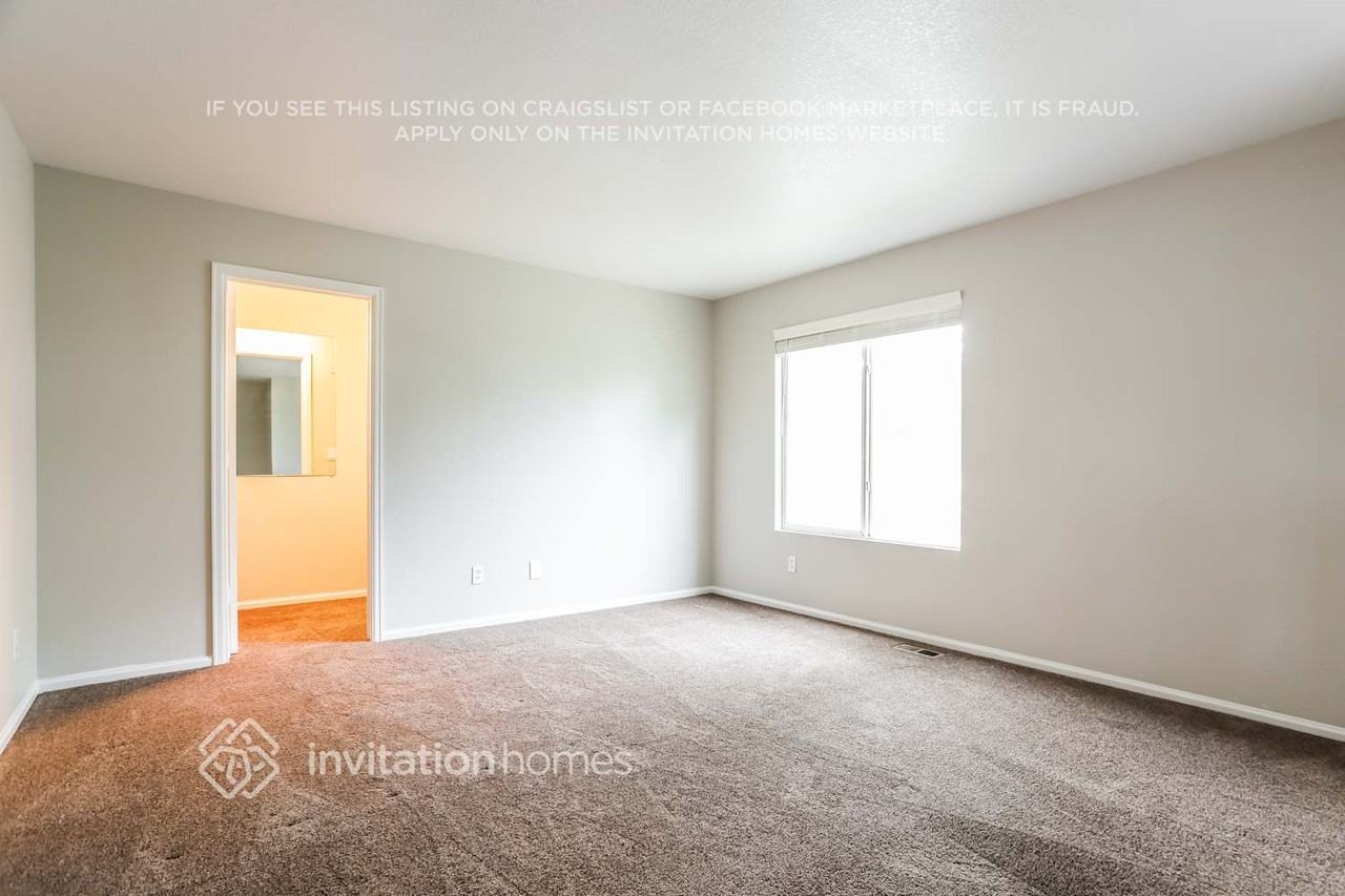 1496 Goldeneye Ln - Photo 7 of 16