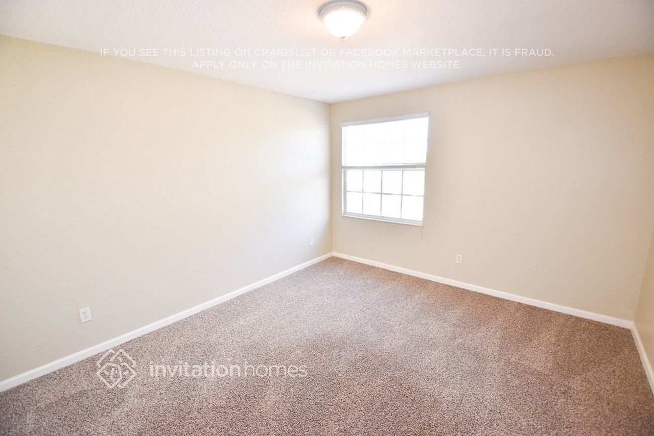 5535 Wishing Star Ln - Photo 7 of 12