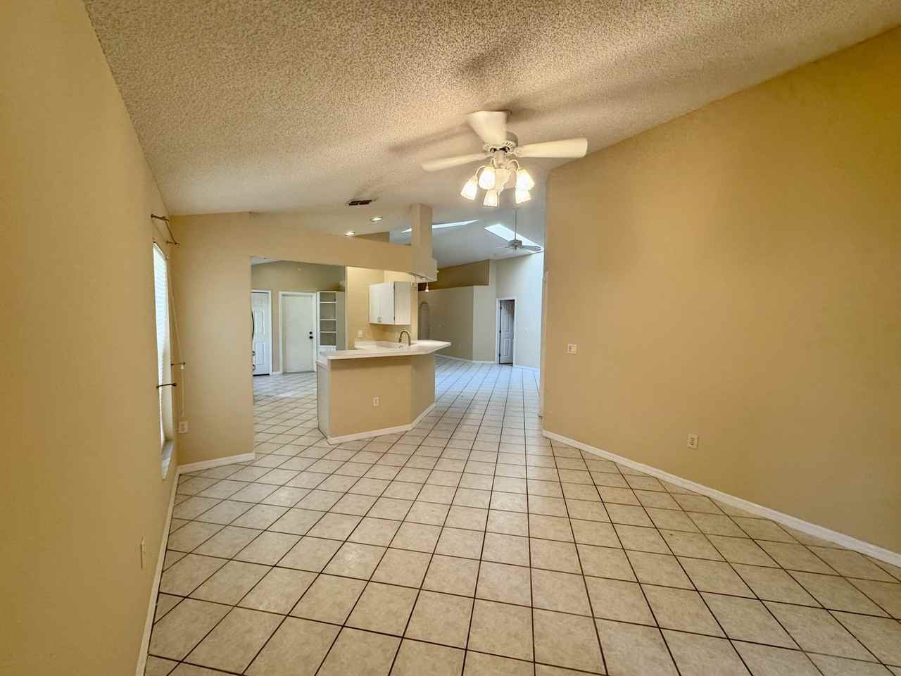 2816 Sebastian Ln #1 - Photo 5 of 24