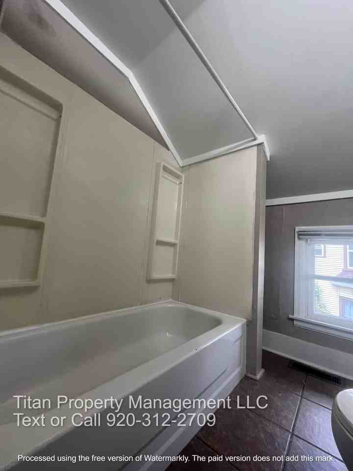 1211 High Ave #1 - Photo 7 of 29
