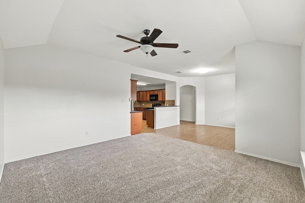 3212 Elam Dr #1 - Photo 7 of 23