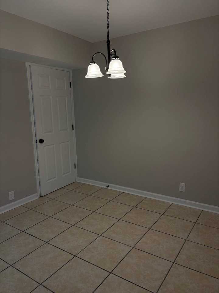 416 Wedgewood Ave #416 - Photo 4 of 9