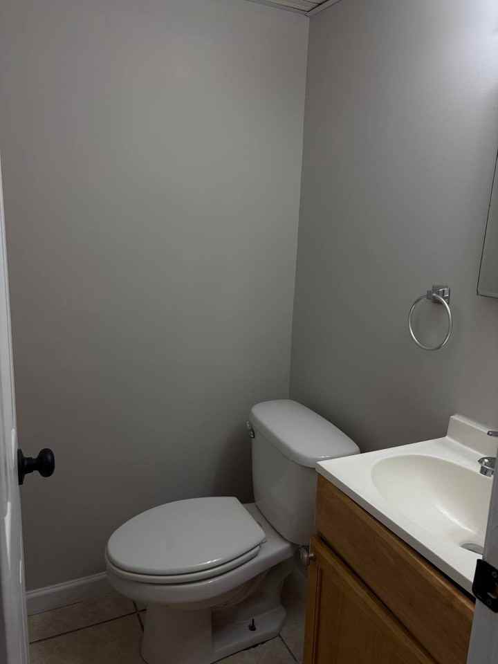 416 Wedgewood Ave #416 - Photo 5 of 9