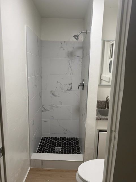 604 Woodrow Ave #B - Photo 6 of 6