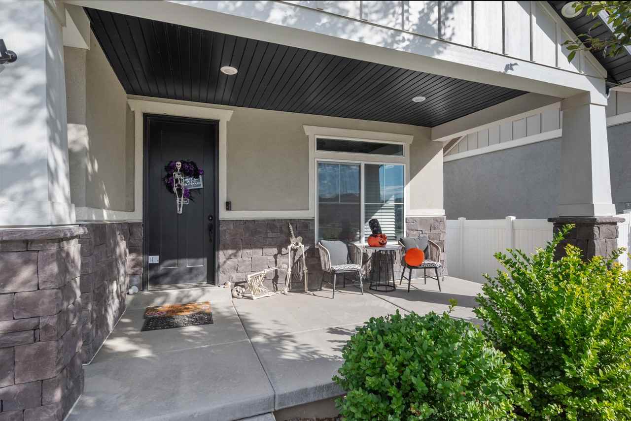 348 East Hayes Well Lane #1 - Photo 3 of 45