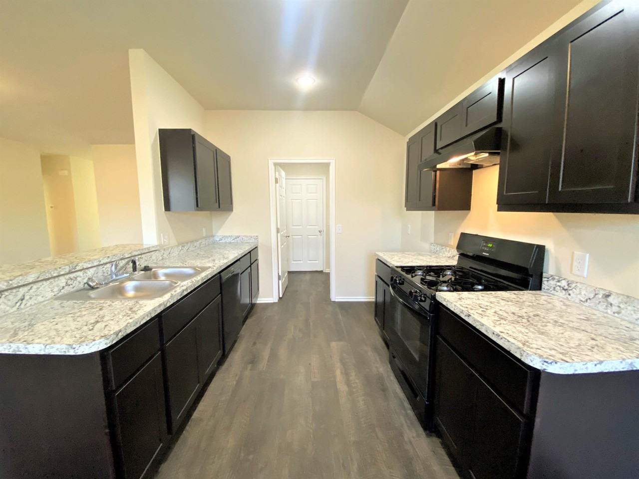 839 Twin Lakes Dr #1 - Photo 3 of 17