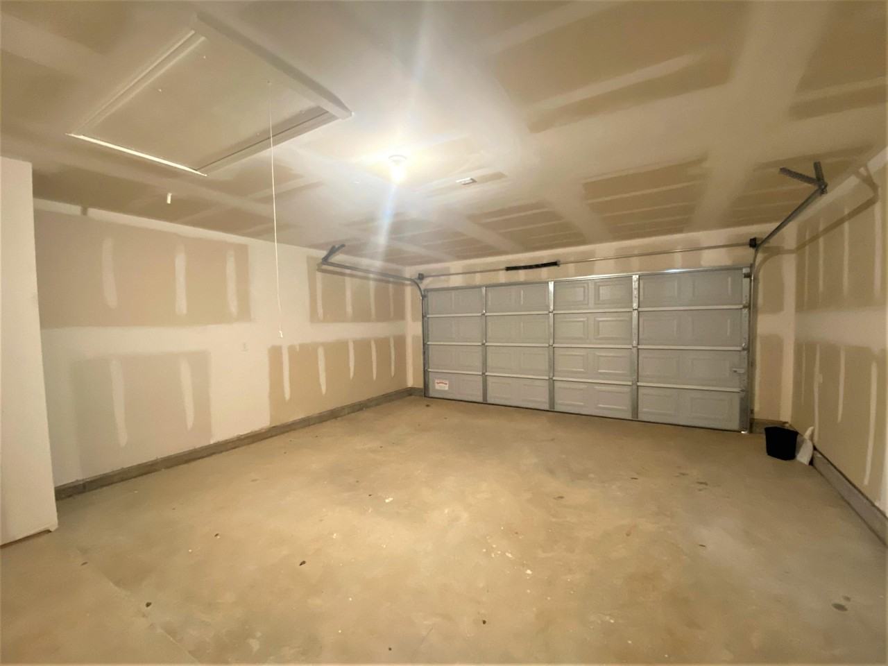 839 Twin Lakes Dr #1 - Photo 6 of 17