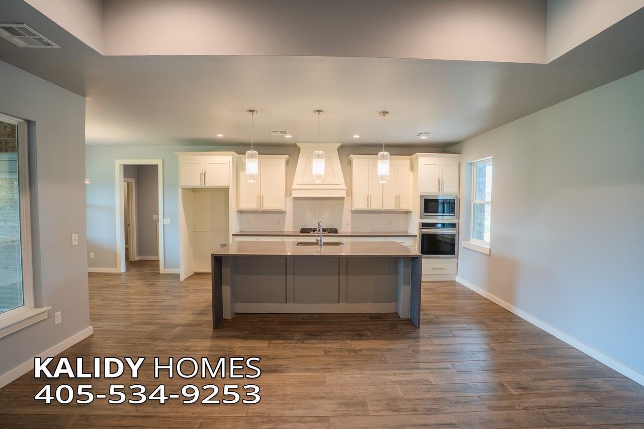 211 Olde Mill Ct #1 - Photo 6 of 27
