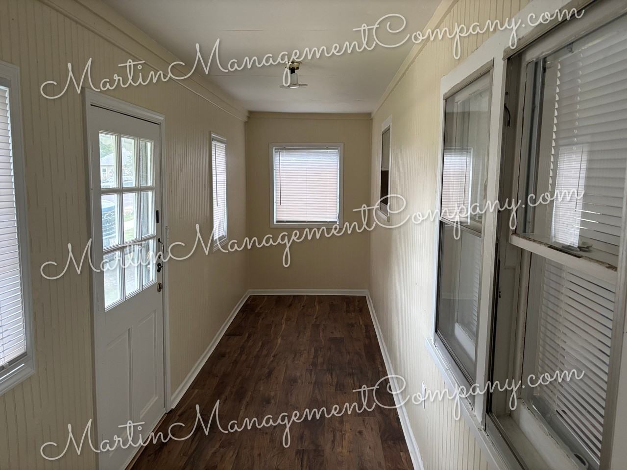 405 E Jackson St #1 - Photo 2 of 14