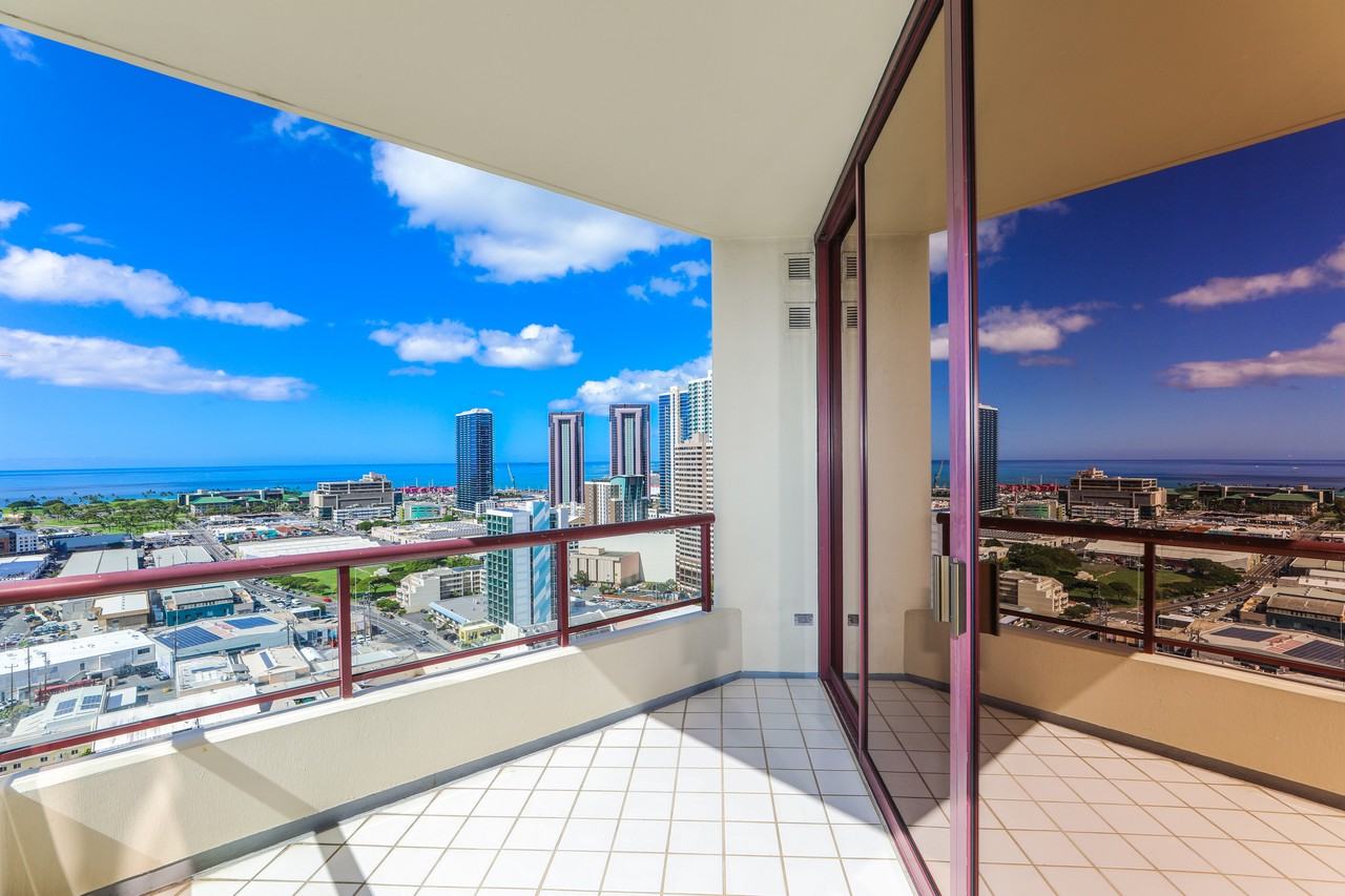 725 Kapiolani Blvd #1 - Photo 3 of 40