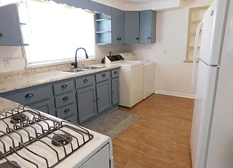 6309 S Adams St #2 - Photo 4 of 10