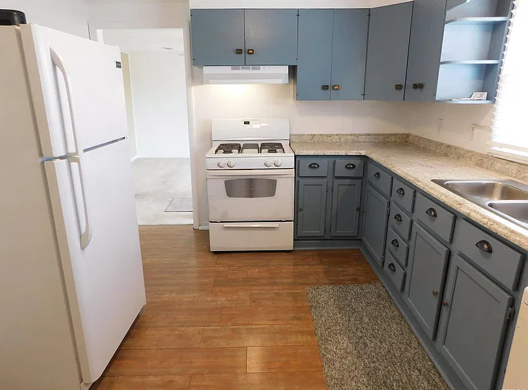 6309 S Adams St #2 - Photo 5 of 10