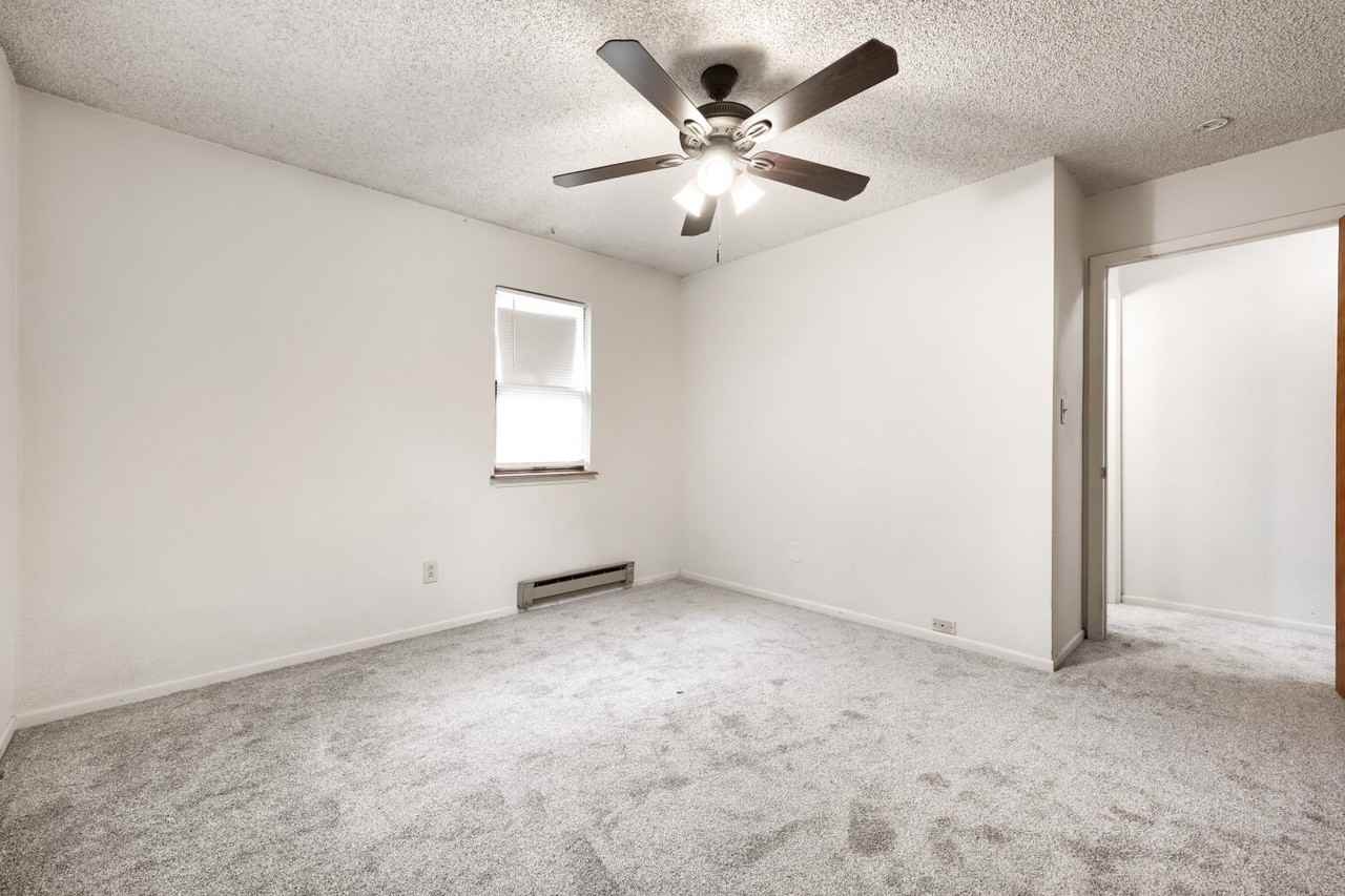 2531 W Vermijo Ave #1 - Photo 5 of 17