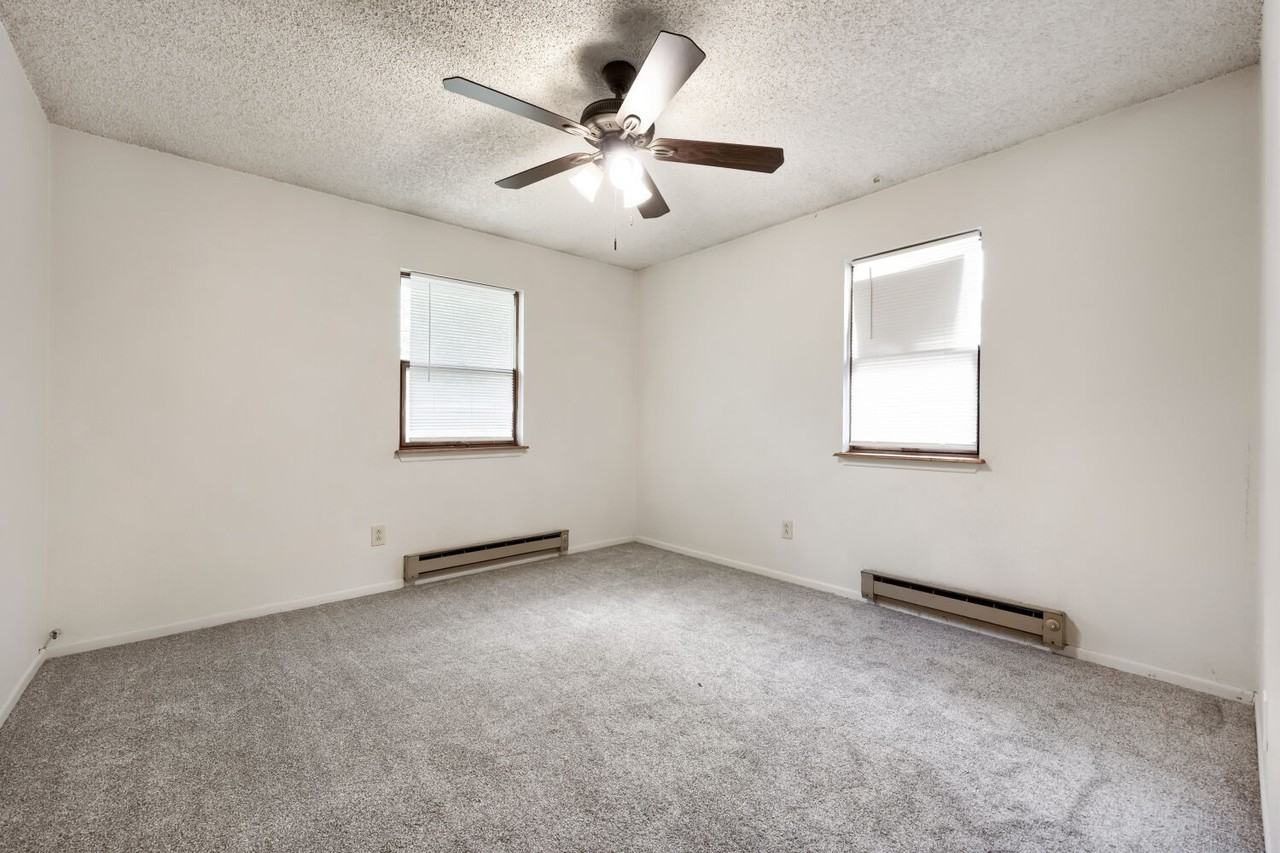 2531 W Vermijo Ave #1 - Photo 7 of 17