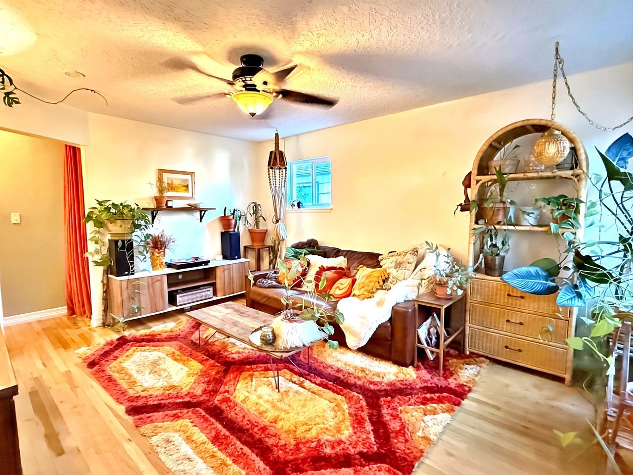 4645 Se 79th Ave #1 - Photo 4 of 19