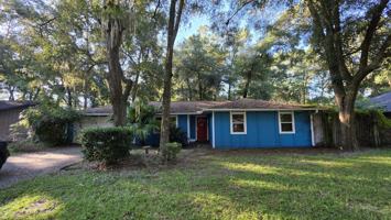 featured image of 7325 Sw 22nd Pl #1