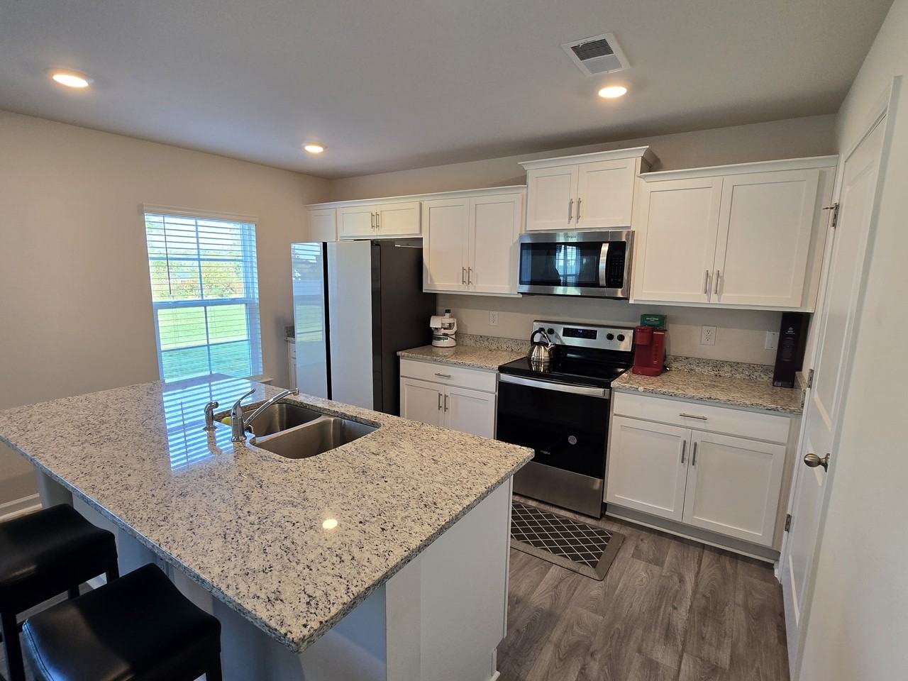 164 Bunting Dr #1 - Photo 5 of 24