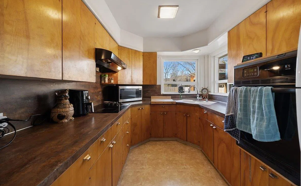 393 S 41st Ave #1 - Photo 7 of 24