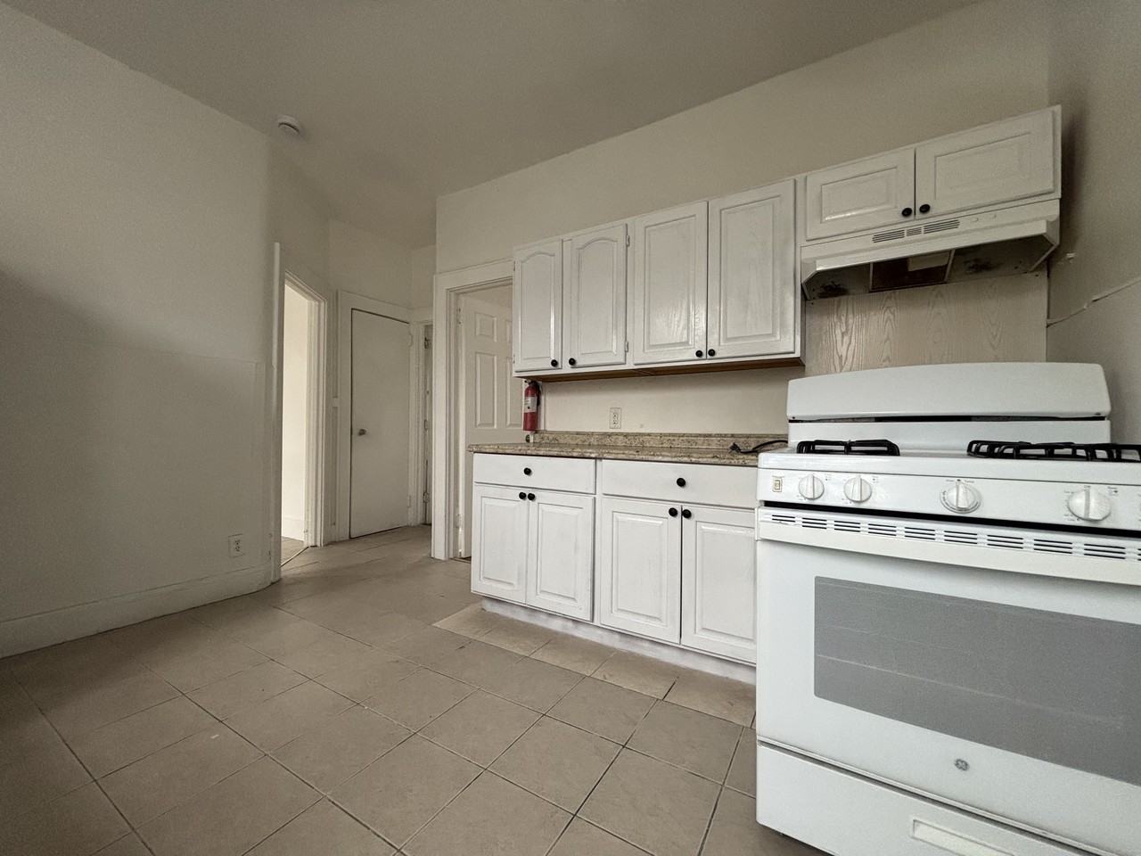 60 4th Street #2 - Photo 4 of 7