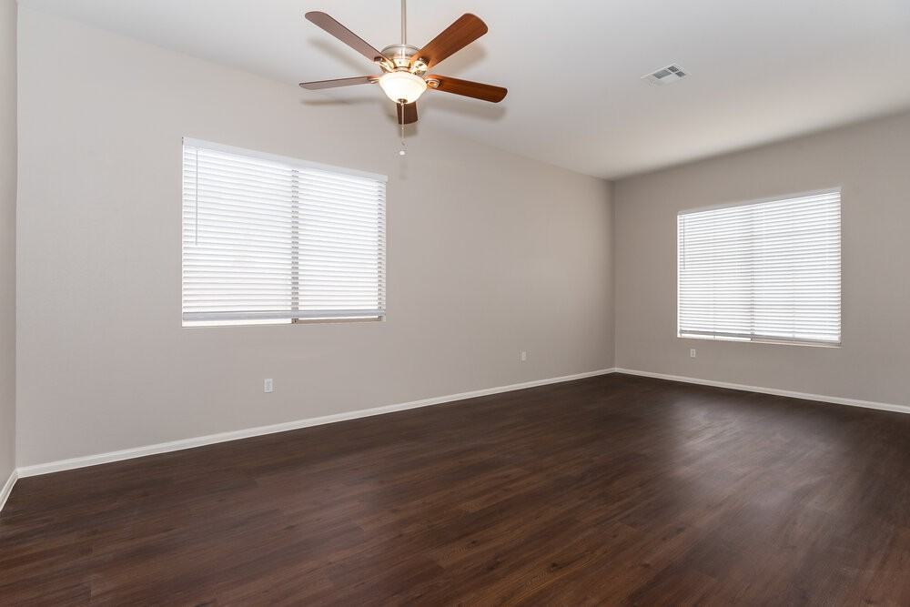 4539 Grand Rock Dr - Photo 2 of 15